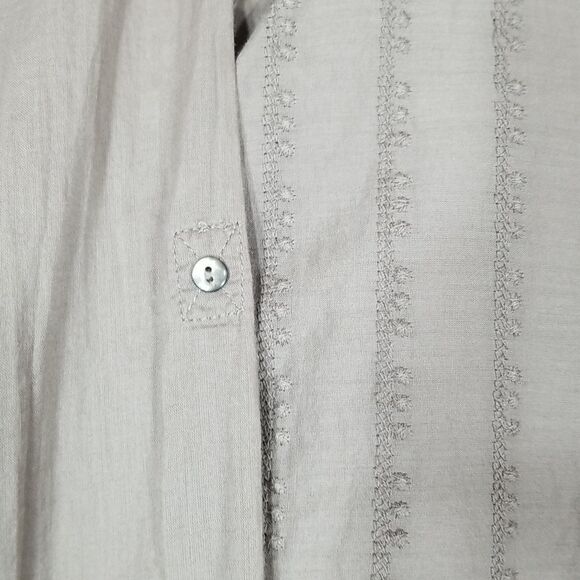 Eddie Bauer Blouse Women's Size XS Embroidered Long Sleeve 1/2 Button Up Office - Picture 10 of 10